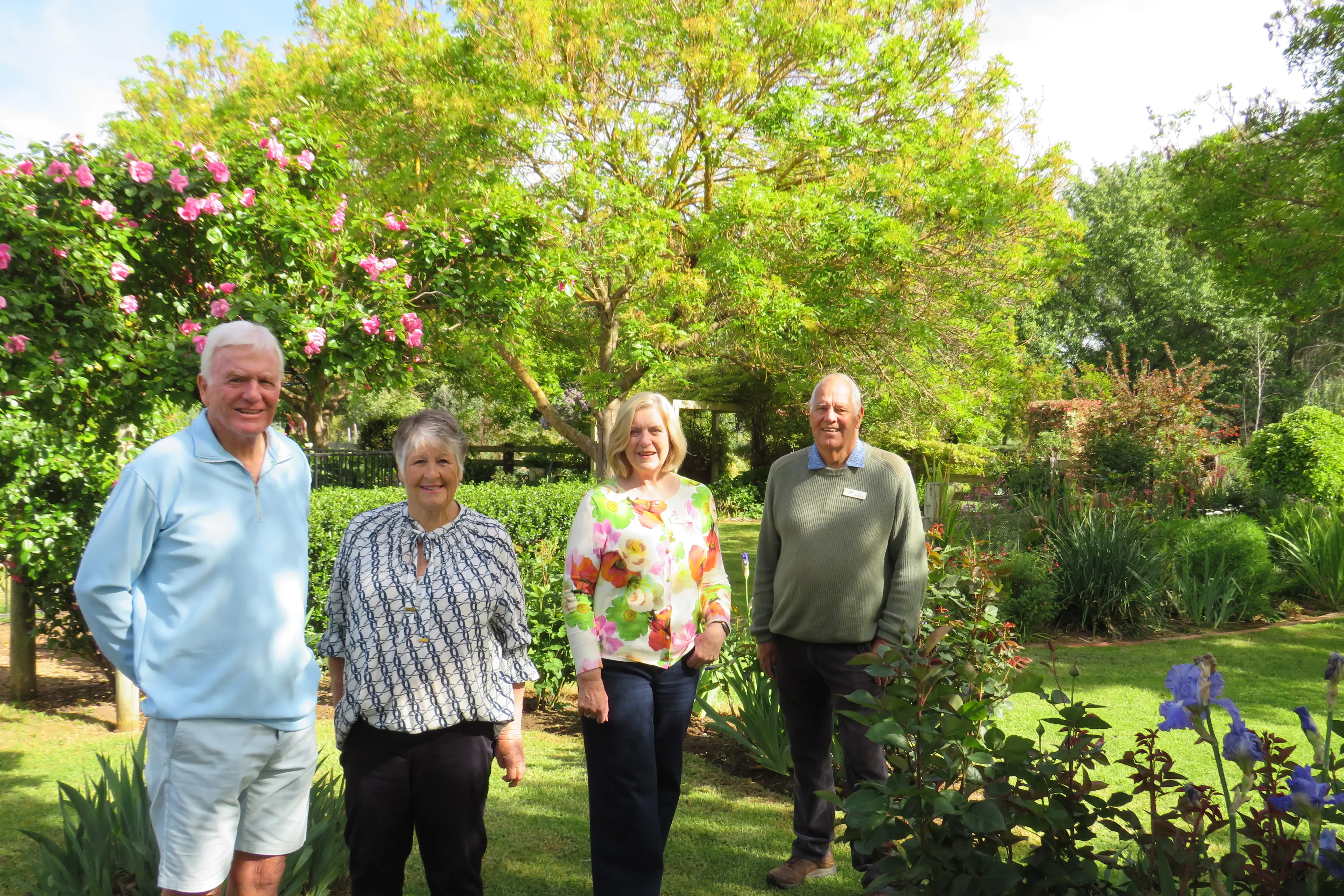 <p>SENSATIONAL SPRING: Rob and Julie Lamond (left), pictured with fellow Cancer Council Victoria Wangaratta Volunteer Group members Heather and Ray Champlin, will open up their beautiful Tarrawingee garden to the public next month as a fundraiser. PHOTO: Simone Kerwin </p>\\n