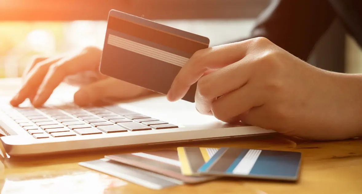 What are the fastest and most reliable payment options for online transactions?
